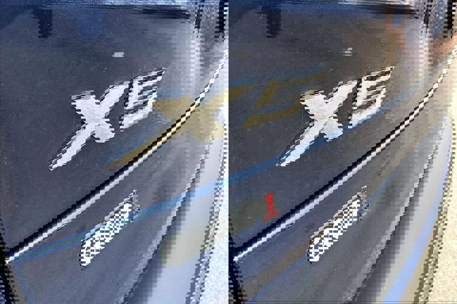 Used 2022 BMW X5 xDrive40i w/ Premium Package image 10