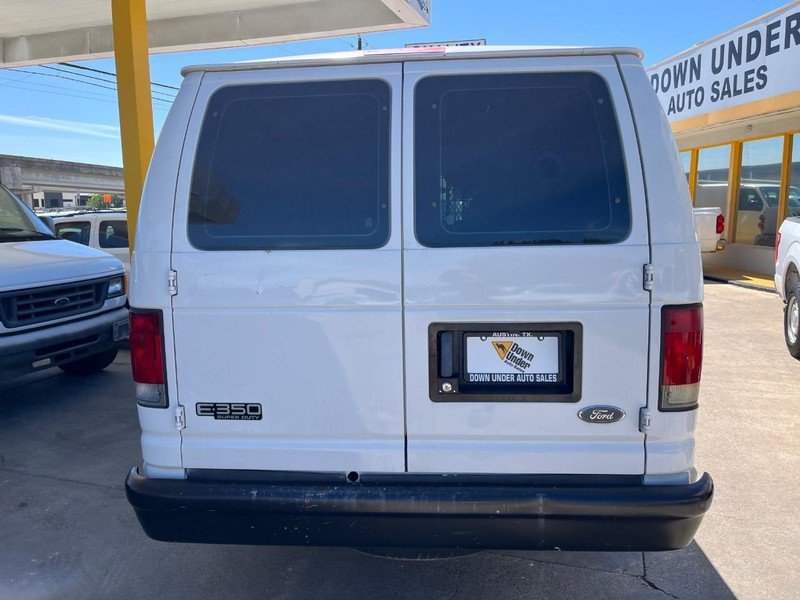 Used 2005 Ford E-350 and Econoline 350 Extended Super Duty RWD image 5