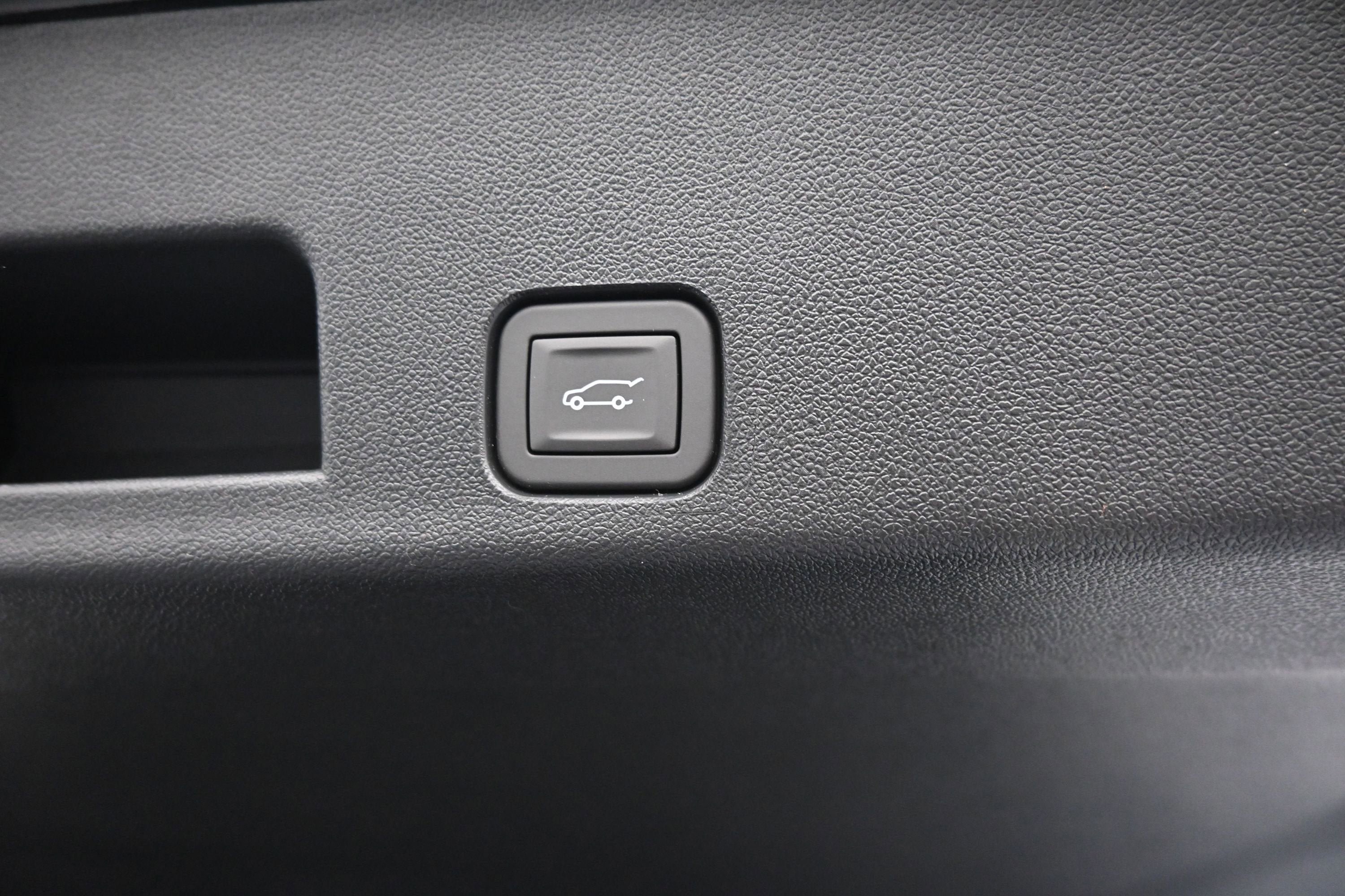 New 2026 Chevrolet Traverse LT FWD image 28