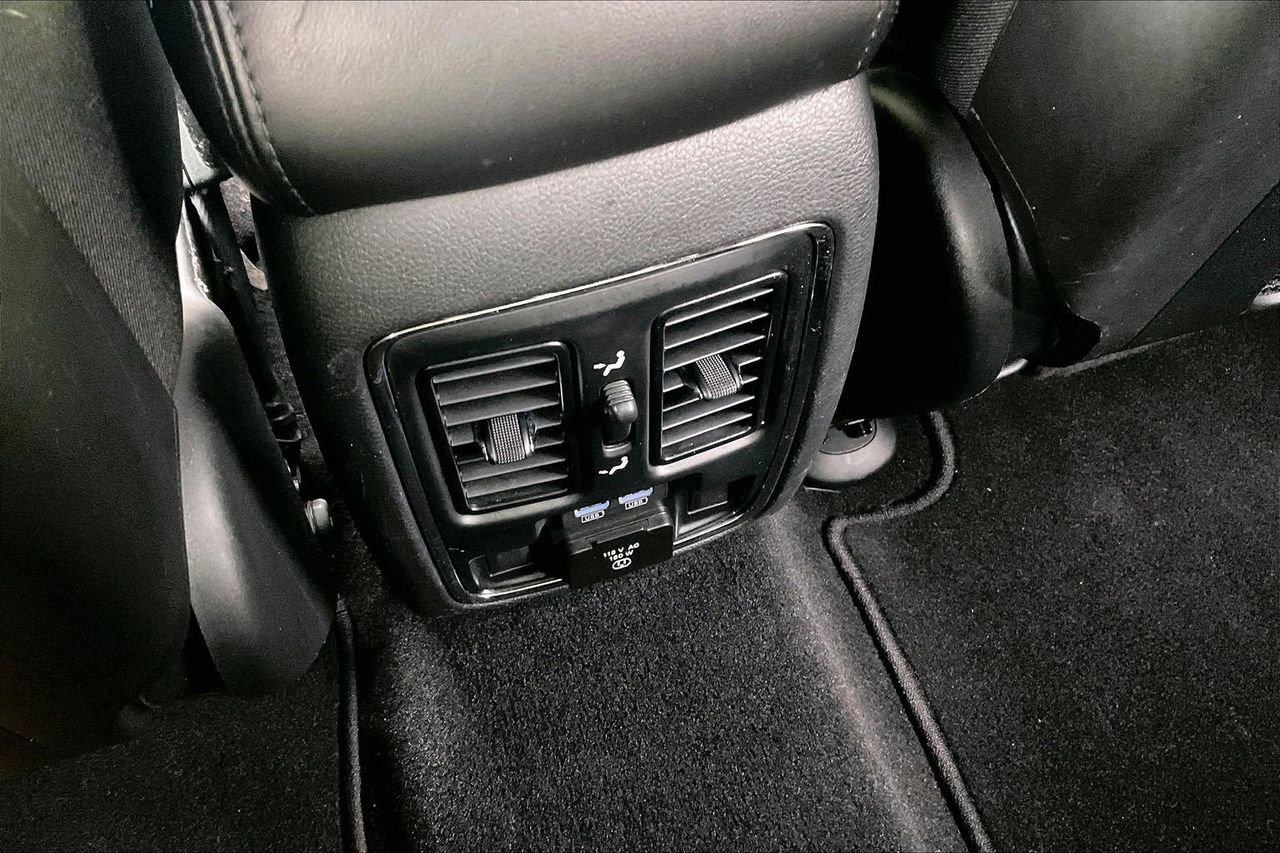 Certified 2020 Jeep Grand Cherokee Limited RWD image 18