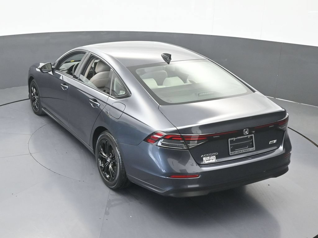 Used 2025 Honda Accord SE image 48