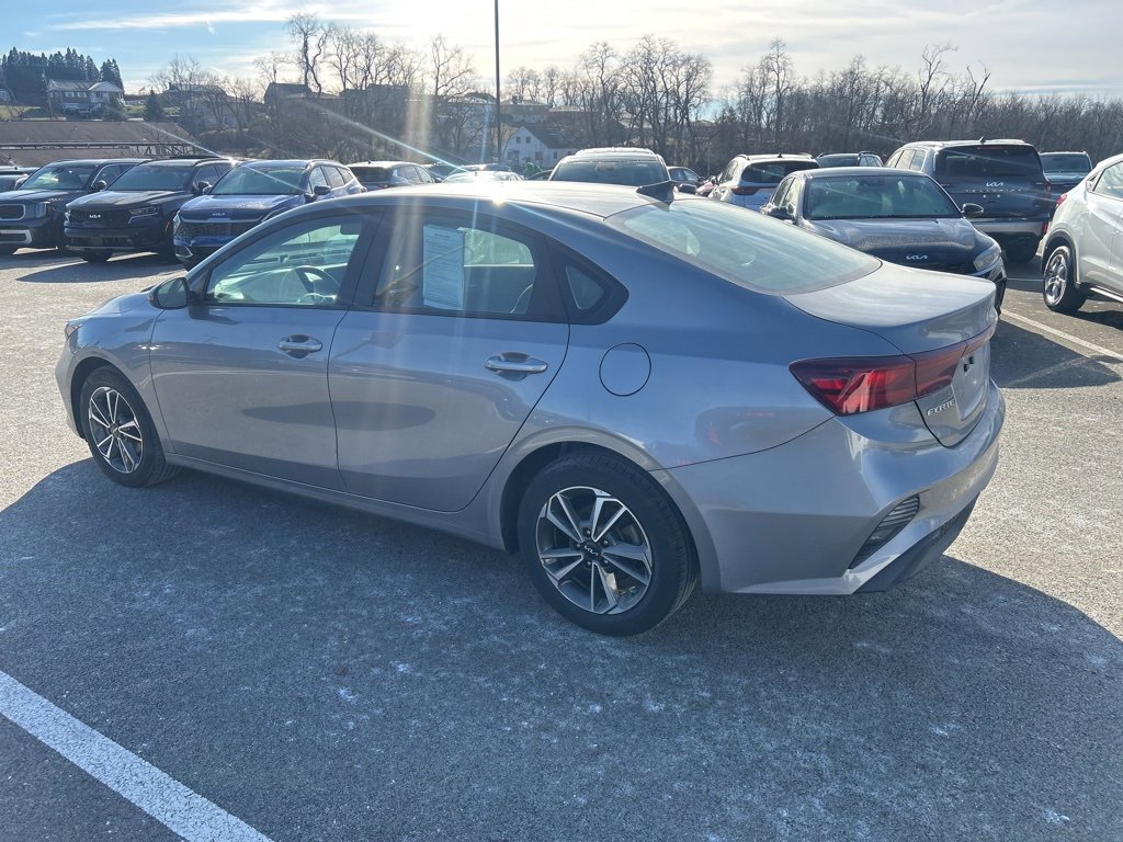 Certified 2023 Kia Forte LXS image 4