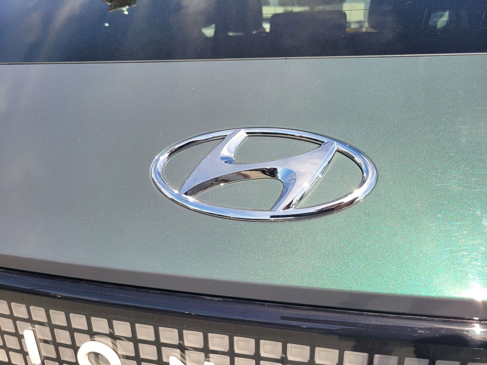 Used 2023 Hyundai Ioniq 5 Limited AWD/4WD image 6