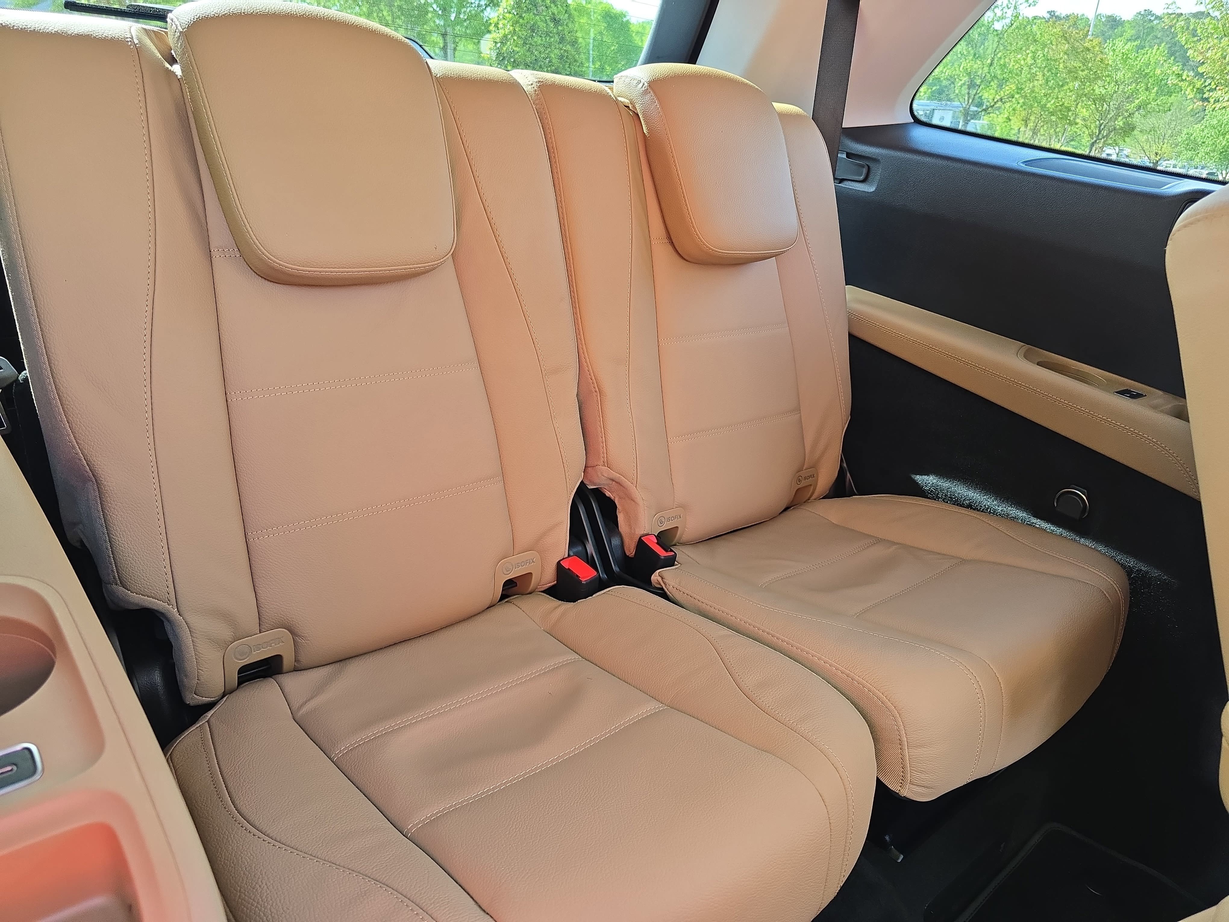 Used 2024 Mercedes-Benz GLS 580 4MATIC image 12