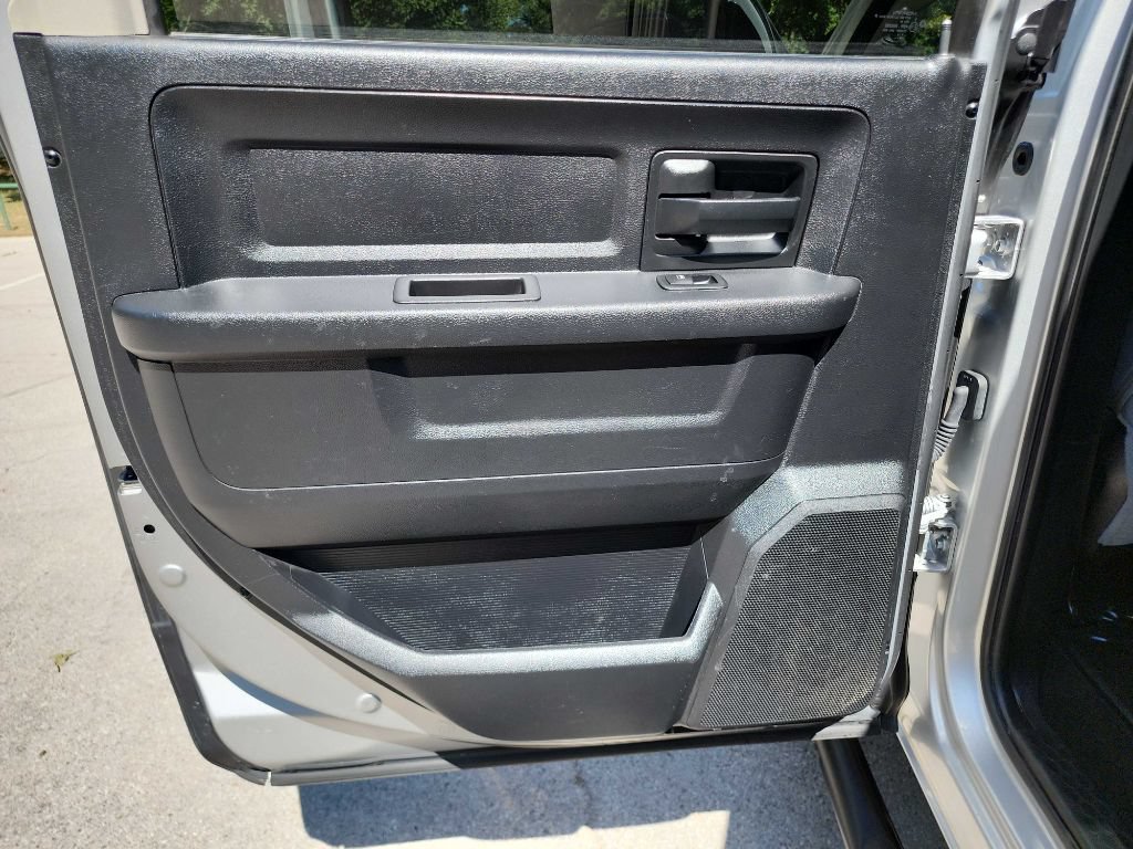 Used 2015 RAM 2500 Tradesman w/ Chrome Appearance Group AWD/4WD image 30