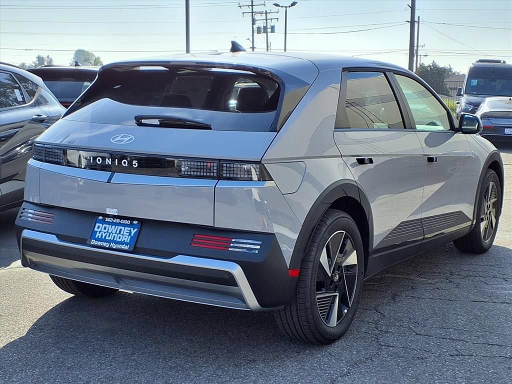 New 2026 Hyundai Ioniq 5 SEL RWD image 4