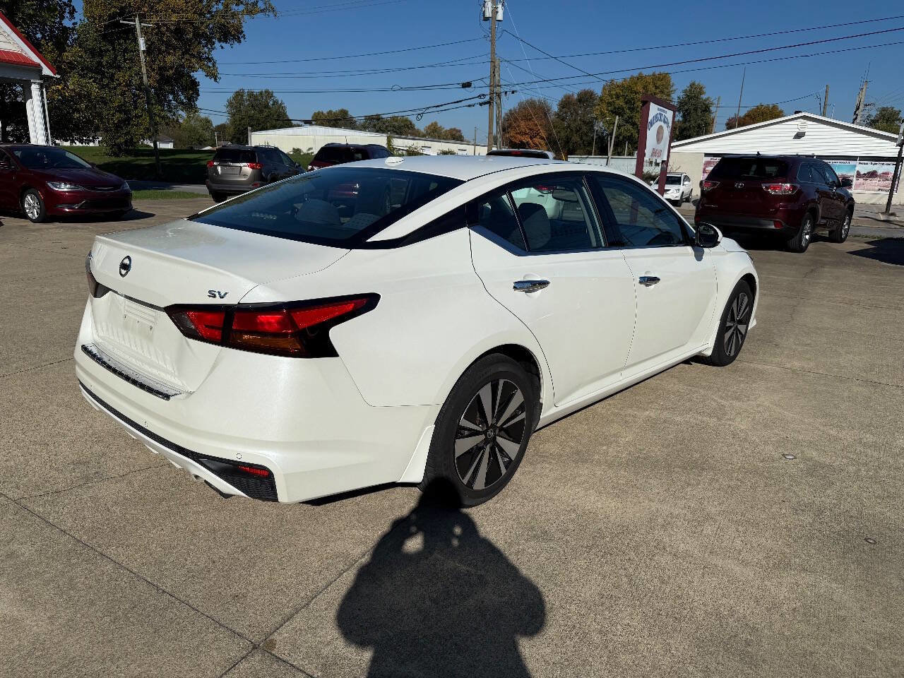 Used 2020 Nissan Altima 2.5 SV FWD image 4