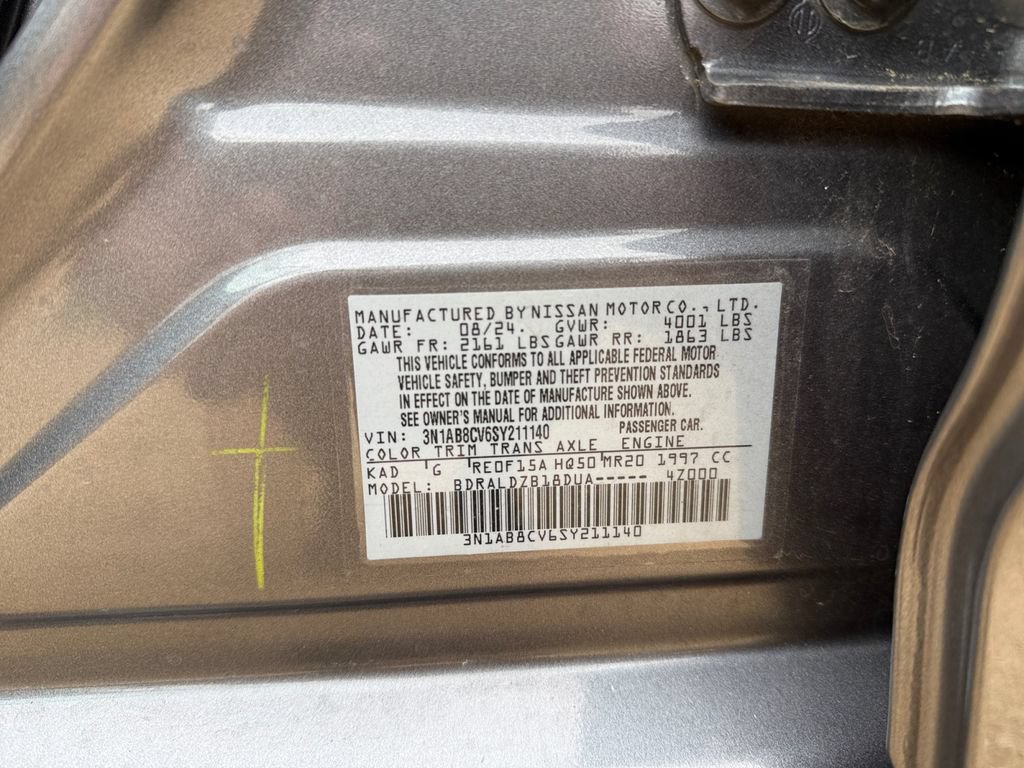 Used 2025 Nissan Sentra SV FWD image 43