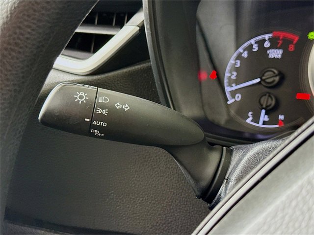 Used 2022 Toyota Corolla LE image 17