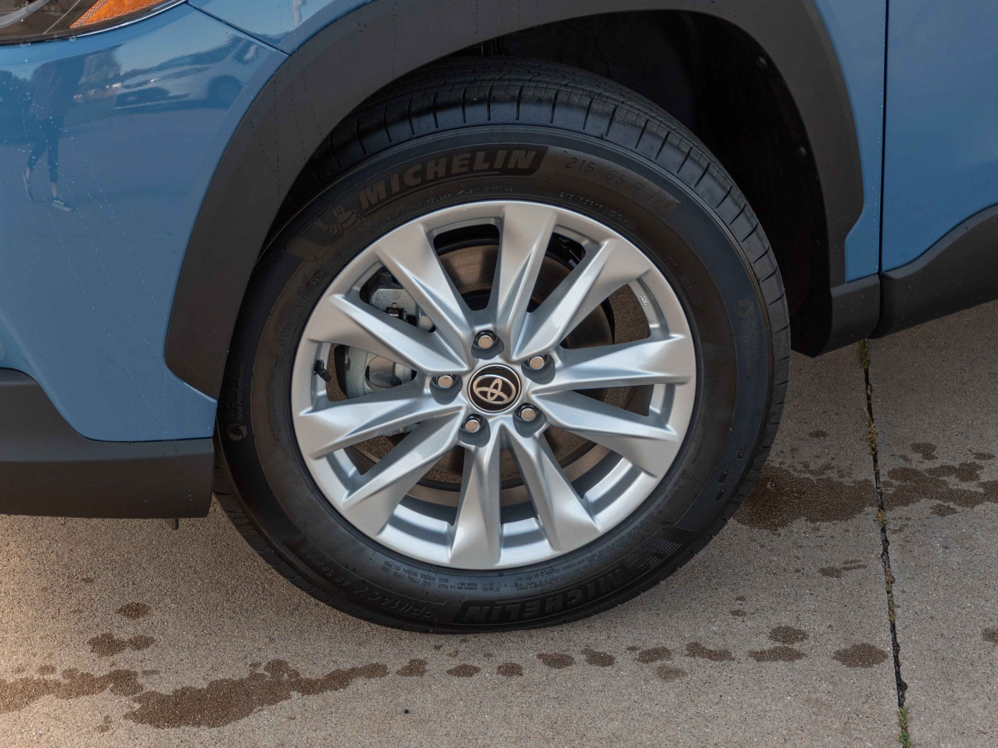 New 2026 Toyota Corolla Cross LE image 5