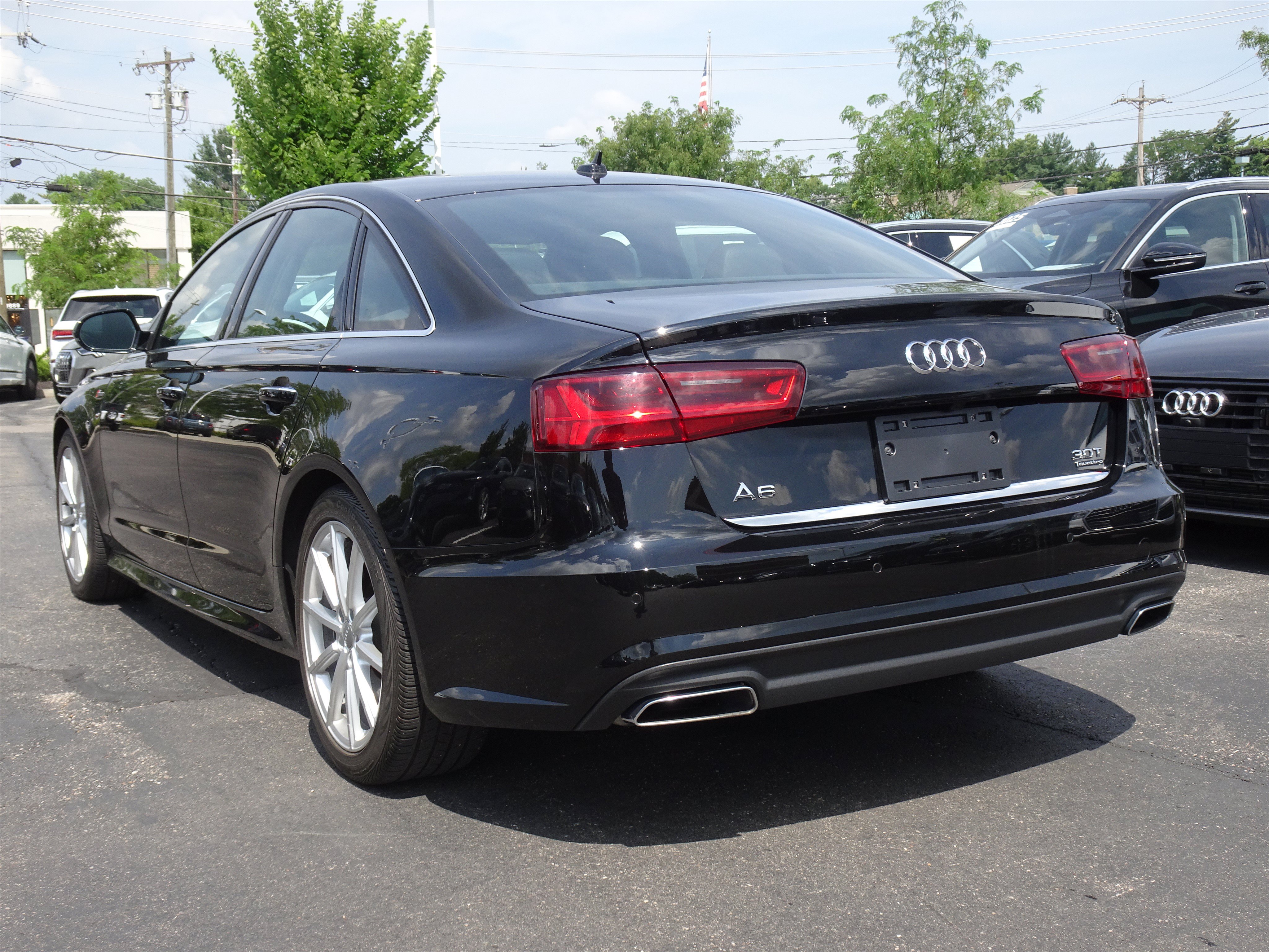 Used 2018 Audi A6 3.0T Premium Plus w/ Premium Plus Package AWD/4WD image 3