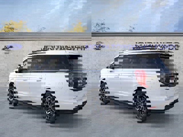 New 2025 Ford Expedition Max Active image 4