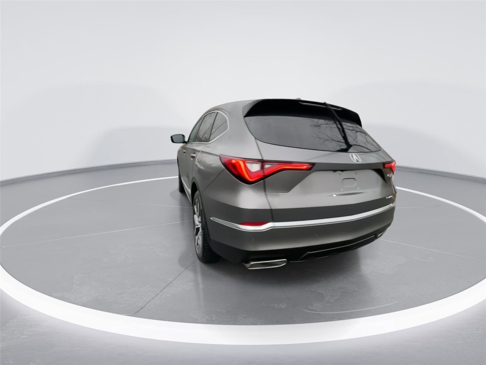 Used 2023 Acura MDX SH-AWD w/ Technology Package image 7