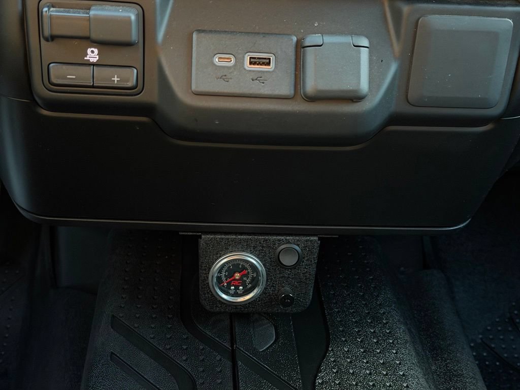 Used 2019 Chevrolet Silverado 1500 RST w/ All-Star Edition AWD/4WD image 26