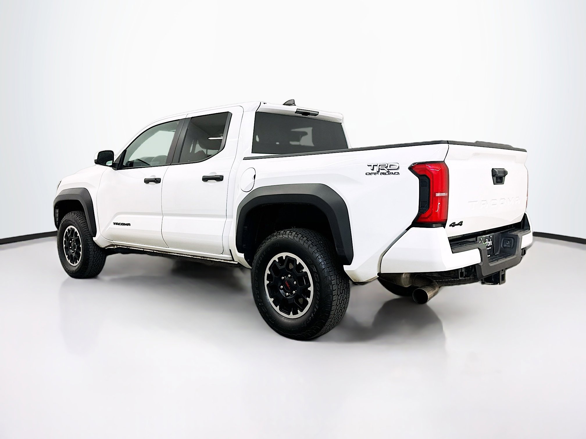Used 2025 Toyota Tacoma TRD Off-Road image 5