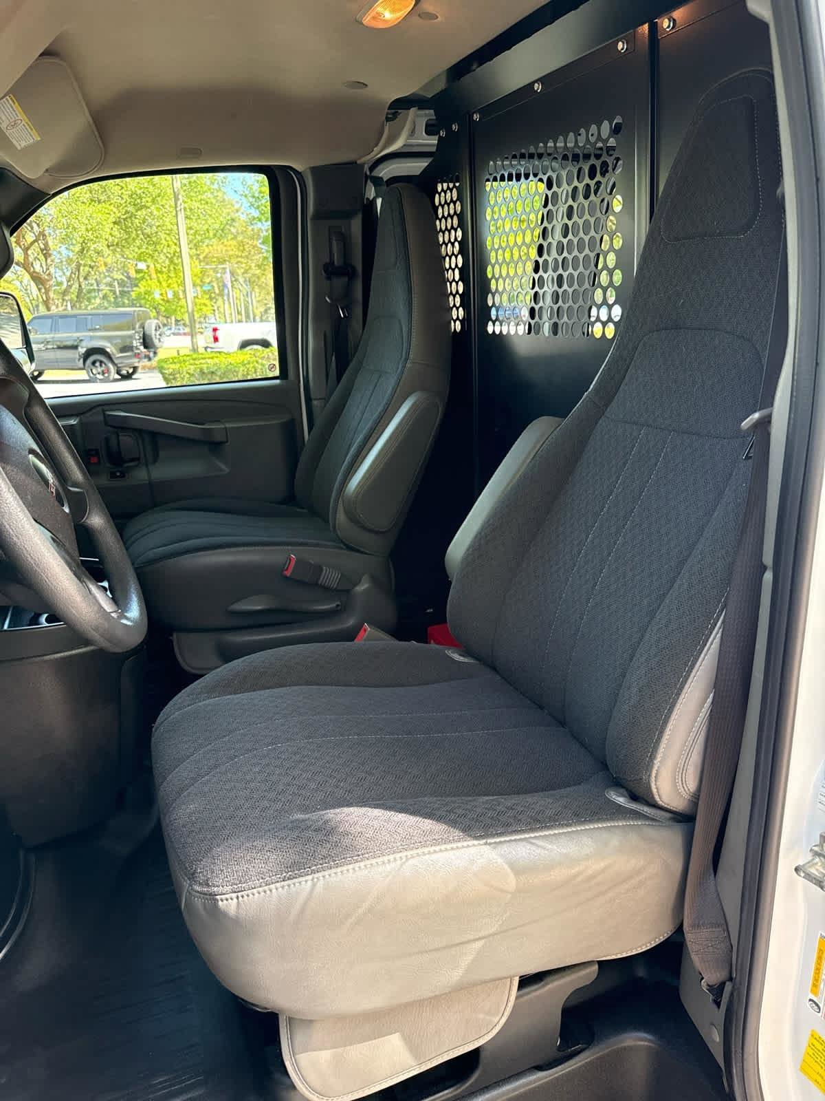 Used 2024 GMC Savana 2500 w/ Driver Convenience Package RWD image 9