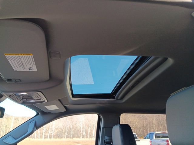 New 2026 GMC Sierra 1500 SLT w/ SLT Premium Package image 19