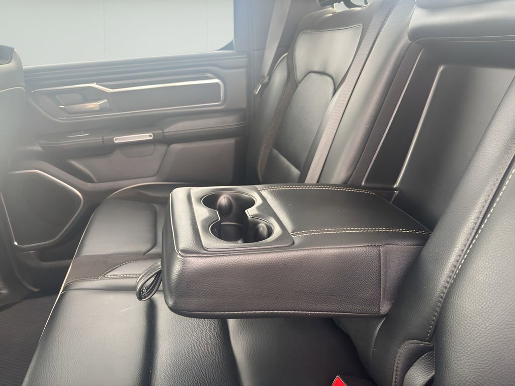 Used 2024 RAM 1500 Laramie image 13