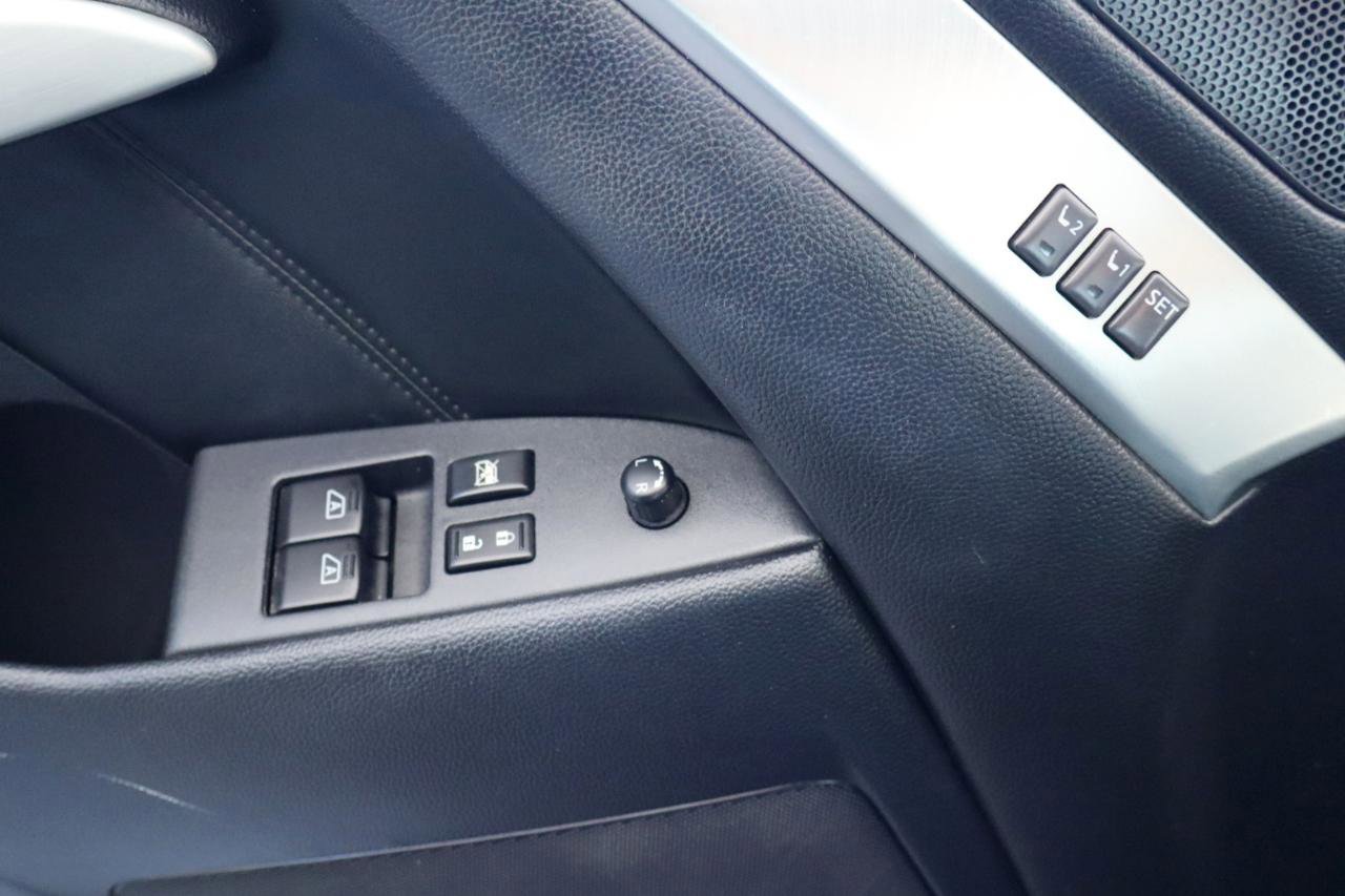 Used 2014 INFINITI Q60 Journey w/ Premium Package RWD image 27