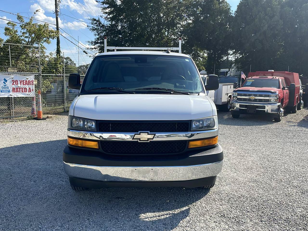 Used 2020 Chevrolet Express 2500 w/ Driver Convenience Package RWD image 8