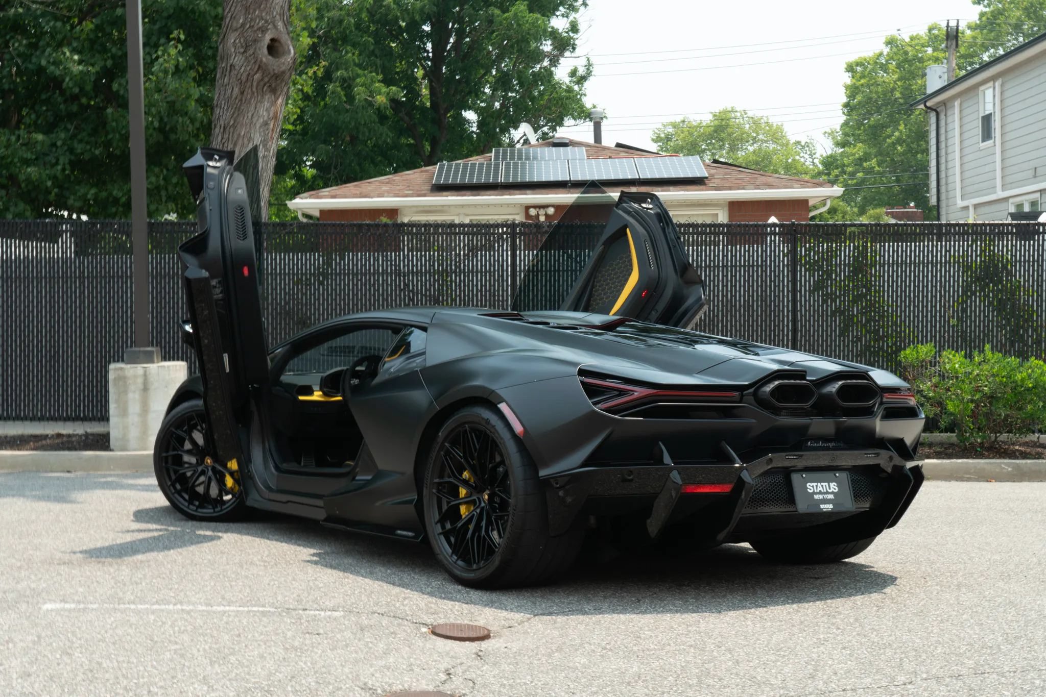 Used 2024 Lamborghini Revuelto AWD/4WD image 47