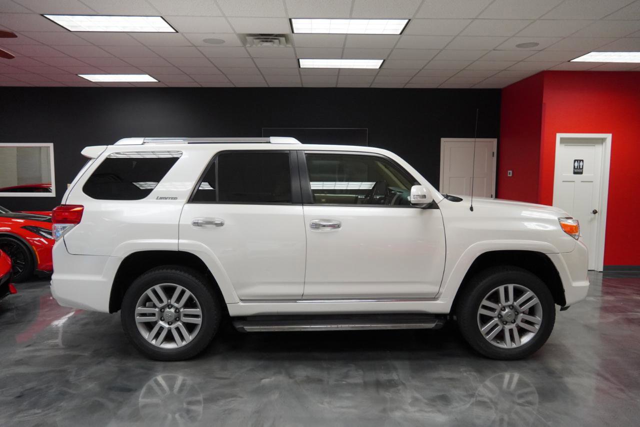 Used 2010 Toyota 4Runner Limited AWD/4WD image 5