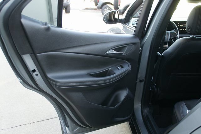 Used 2024 Buick Encore GX Sport Touring FWD image 24
