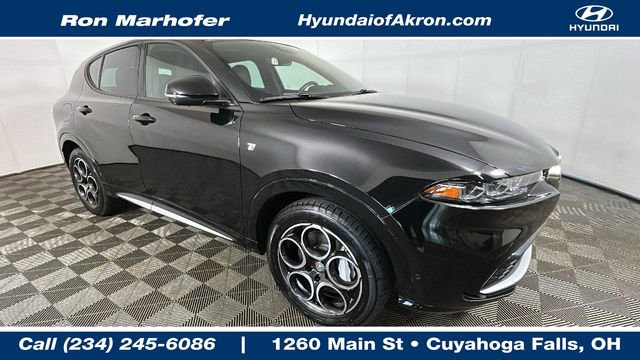 Used 2024 Alfa Romeo Tonale Ti w/ Active Assist Package AWD/4WD image 1
