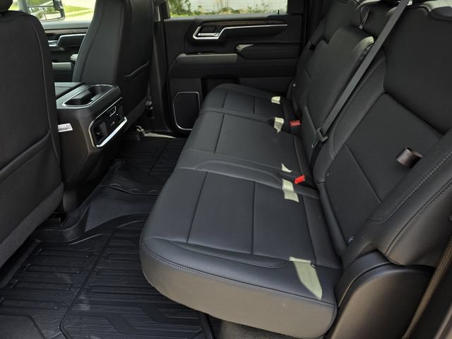 New 2026 GMC Sierra 2500 SLT AWD/4WD image 18