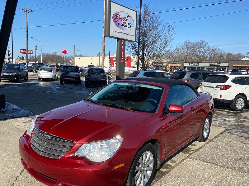 Used 2010 Chrysler Sebring Touring image 2