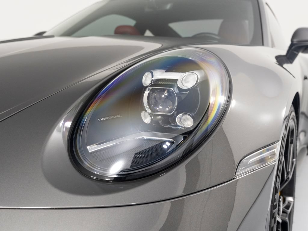 Certified 2022 Porsche 911 GT3 RWD image 52