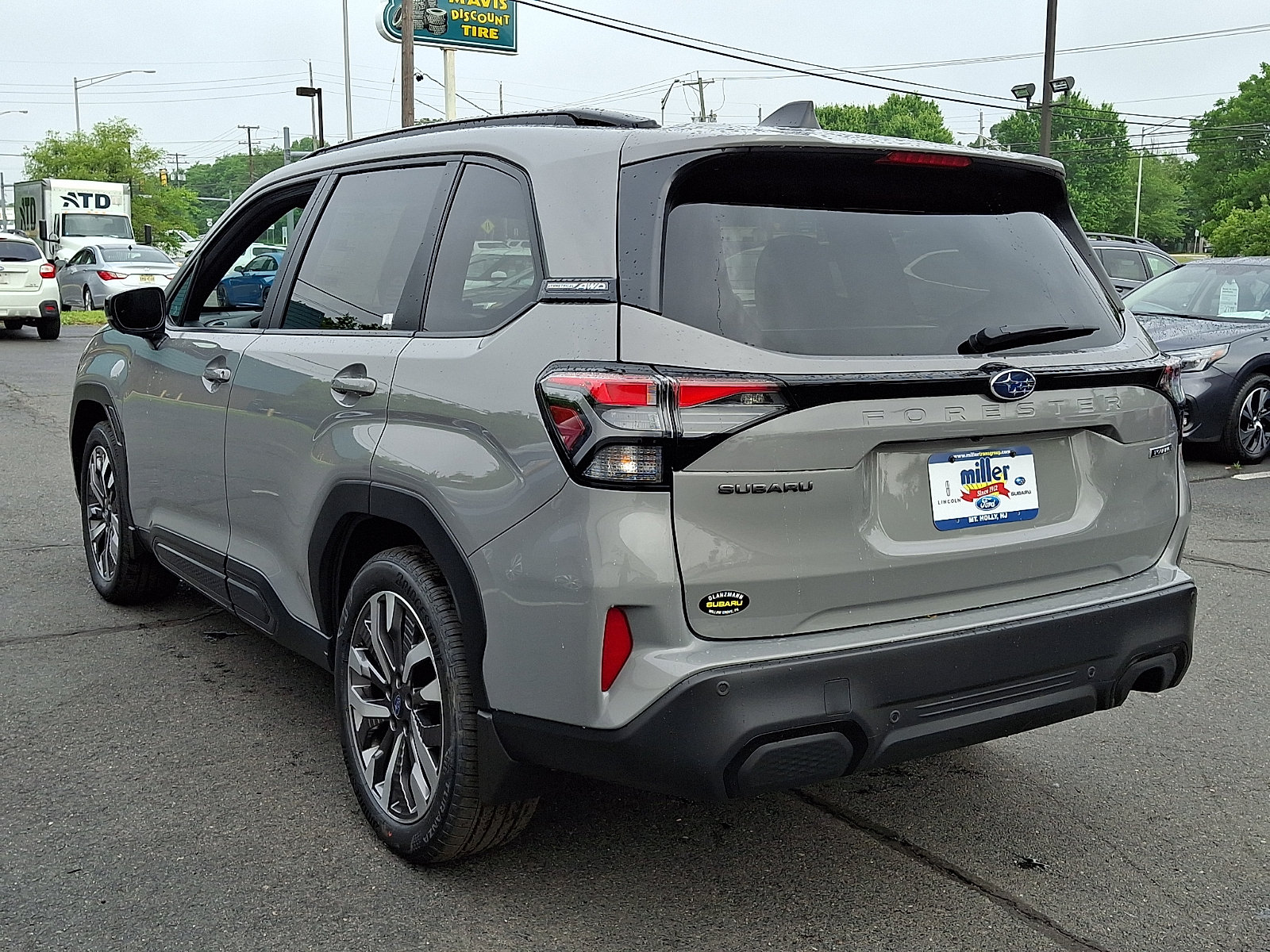 New 2026 Subaru Forester Touring AWD/4WD image 3