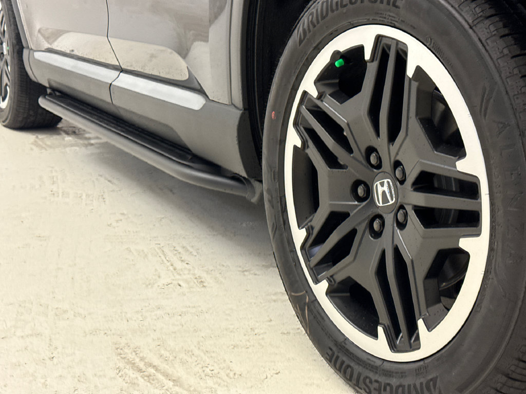 New 2026 Honda Pilot Touring image 11