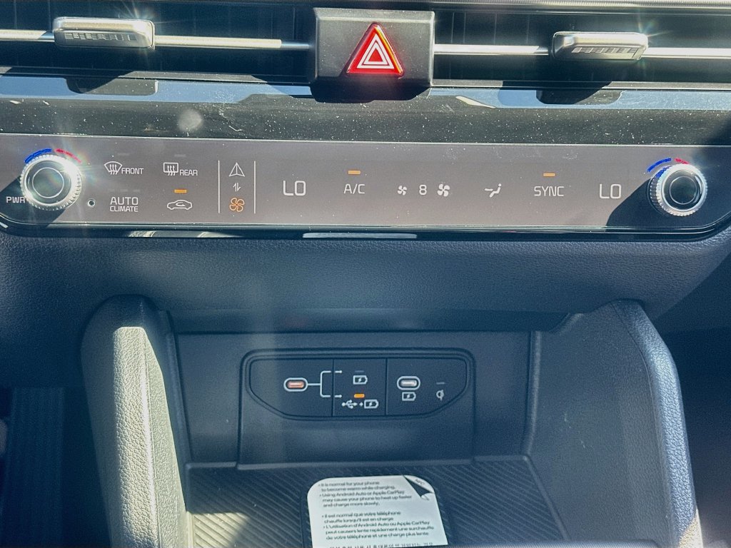 New 2027 Kia Sportage SX FWD image 16