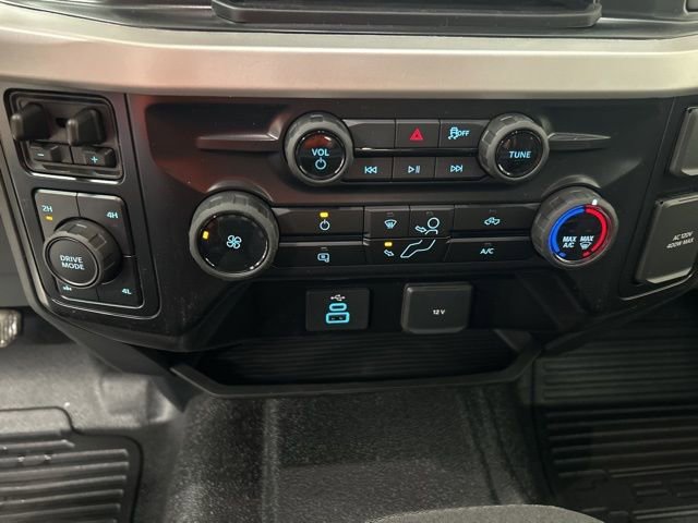 New 2026 Ford F250 XL w/ FX4 Off-Road Package image 13