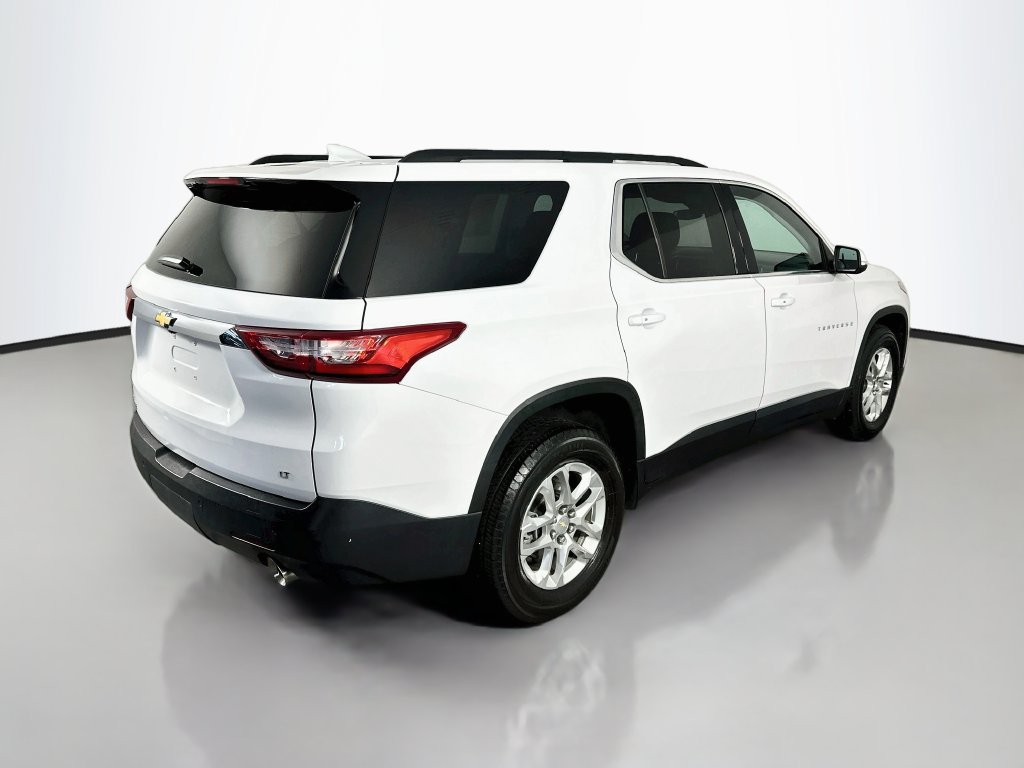 Used 2021 Chevrolet Traverse LT w/ LPO, Cargo Package FWD image 7