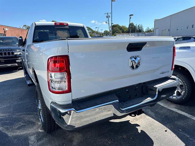 New 2024 RAM 2500 Tradesman w/ Chrome Appearance Group image 5