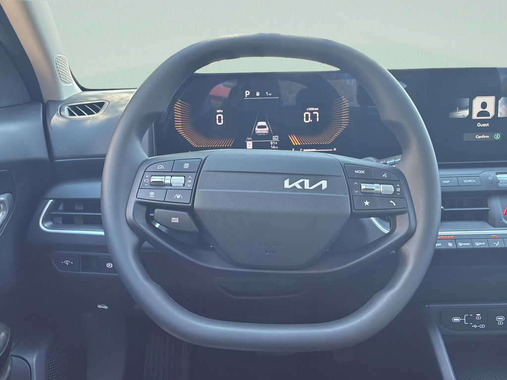 New 2026 Kia K4 FWD image 26