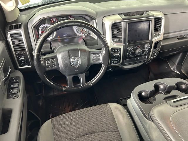 Used 2019 RAM 1500 Big Horn AWD/4WD image 17