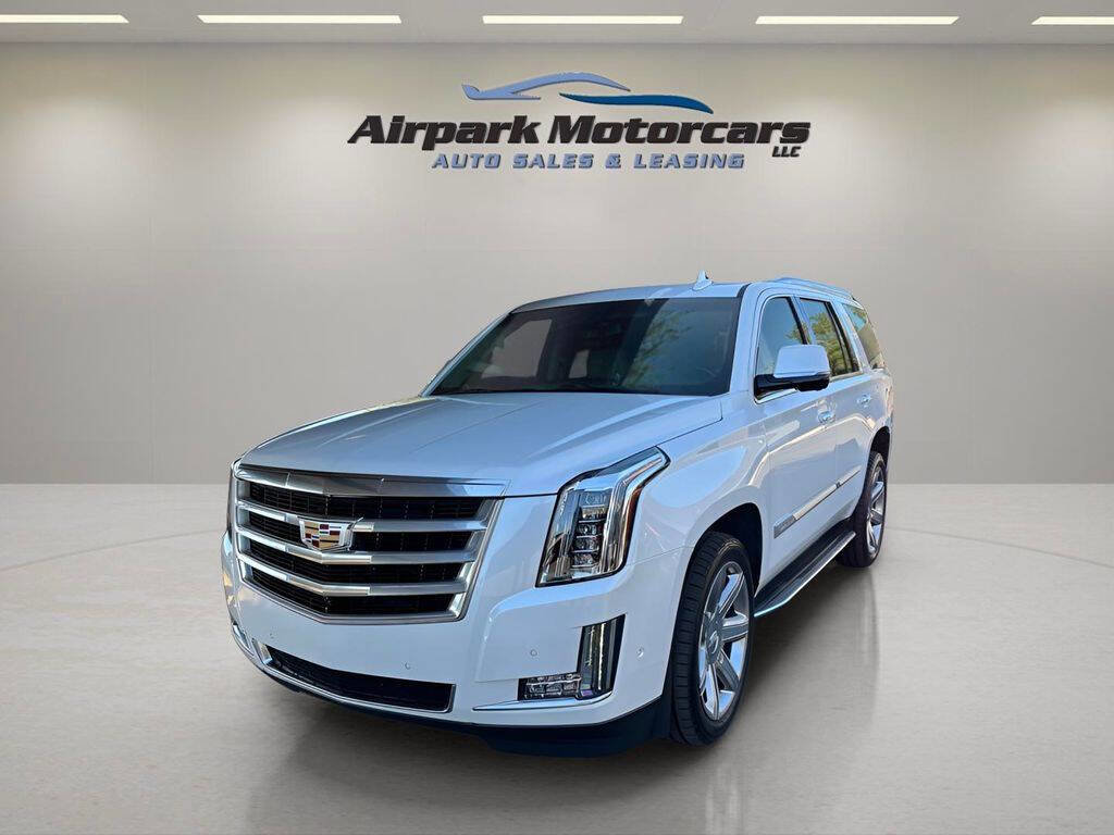 Used 2019 Cadillac Escalade Luxury image 1