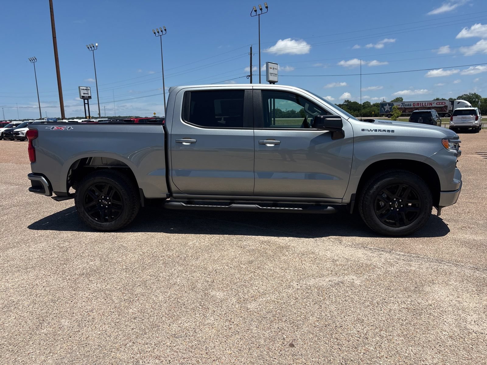 New 2026 Chevrolet Silverado 1500 RST w/ RST Select Package AWD/4WD image 7