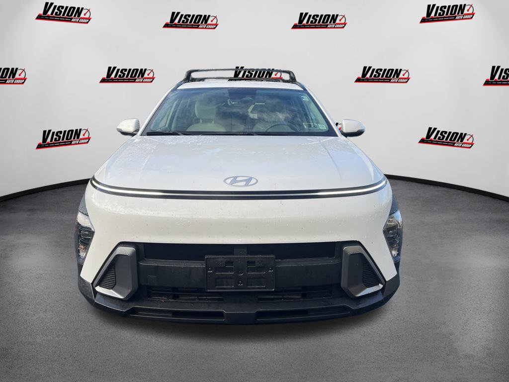 Certified 2025 Hyundai Kona SEL AWD/4WD image 8