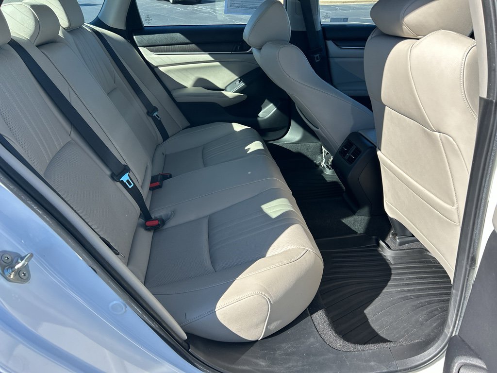 Used 2019 Honda Accord EX-L image 28