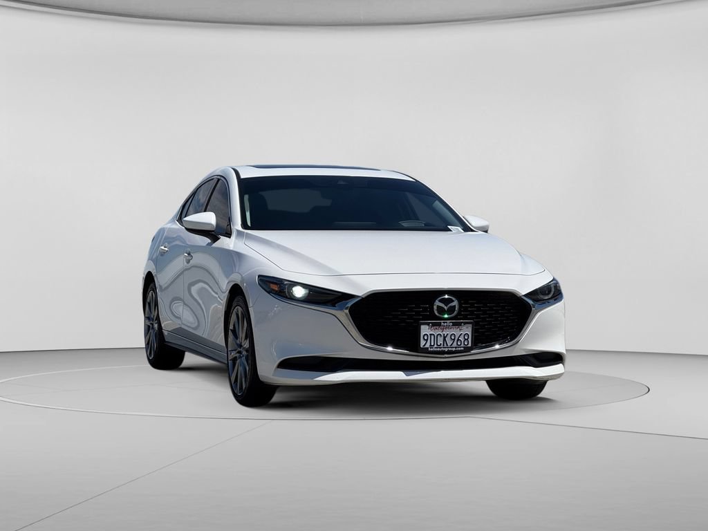 Used 2022 MAZDA MAZDA3 s FWD image 3