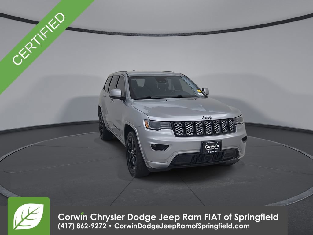 Used 2021 Jeep Grand Cherokee Laredo X AWD/4WD image 3
