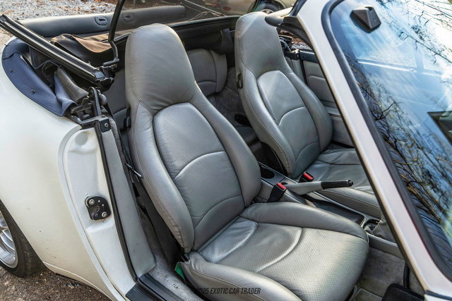 Used 1996 Porsche 911 Carrera image 45