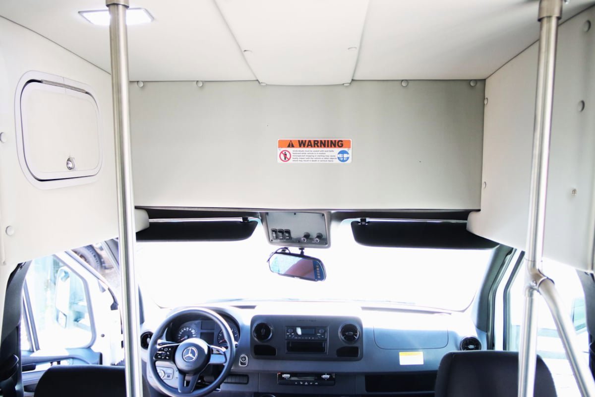 Used 2022 Mercedes-Benz Sprinter 3500 image 46
