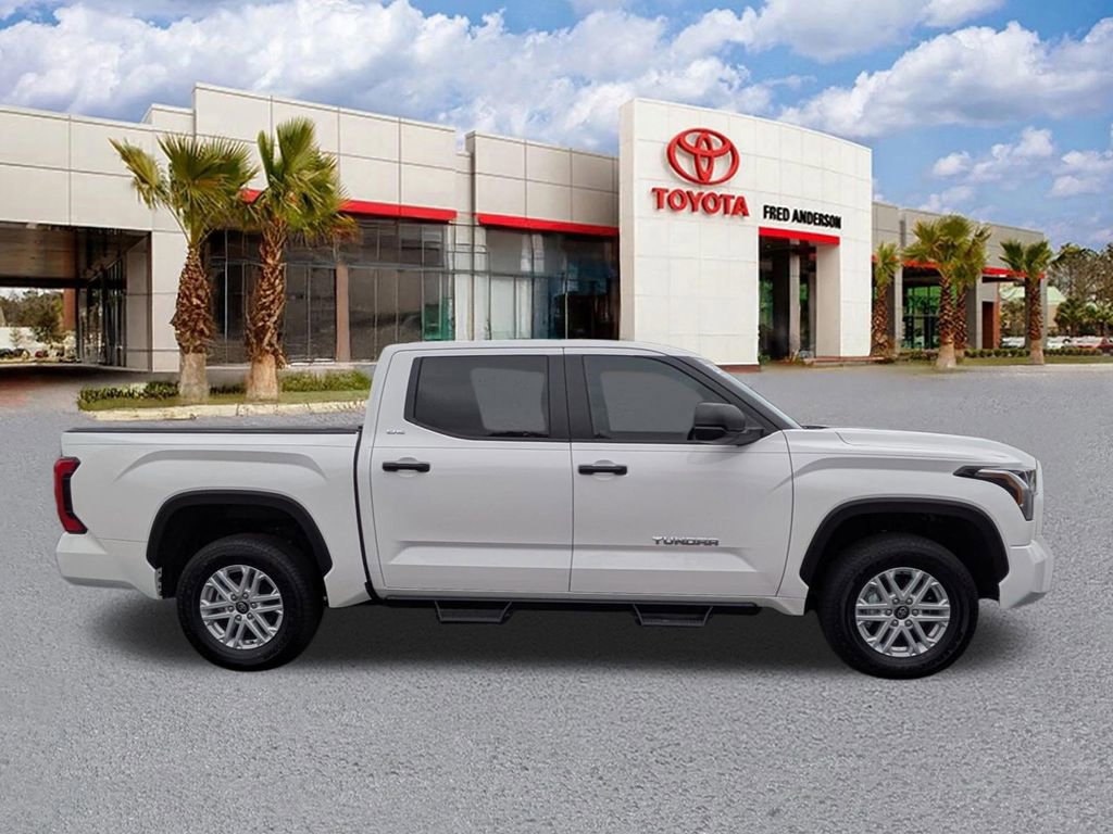 Used 2025 Toyota Tundra SR5 AWD/4WD image 4