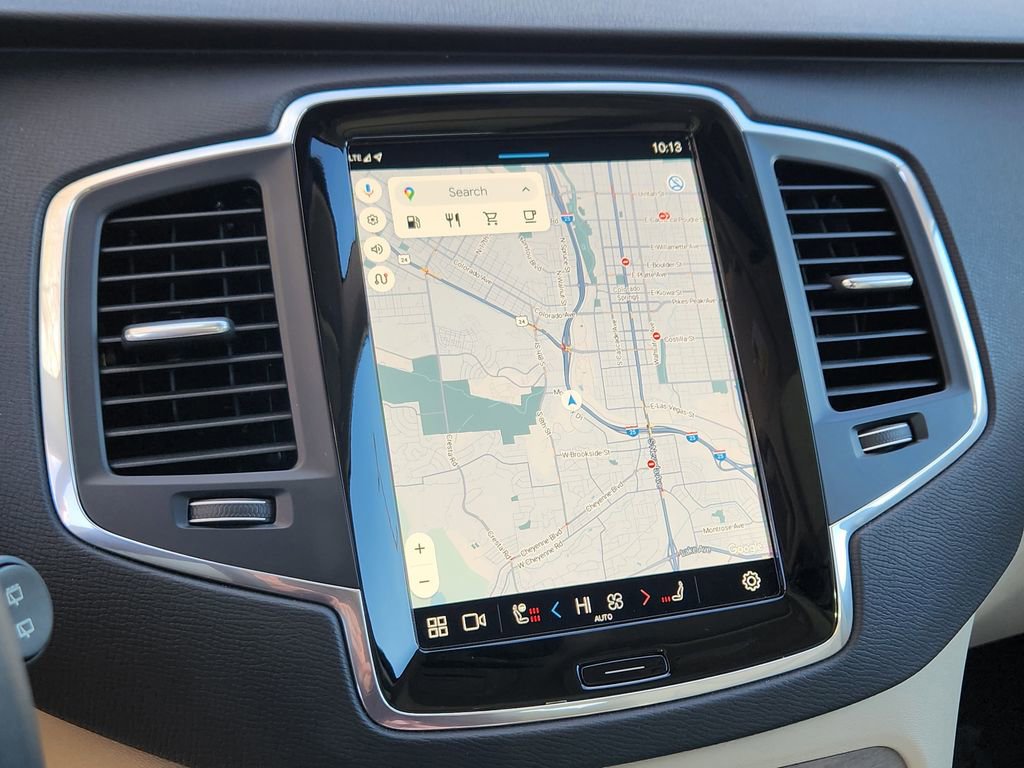 New 2025 Volvo XC90 B6 Core w/ Protection Package Premier image 11