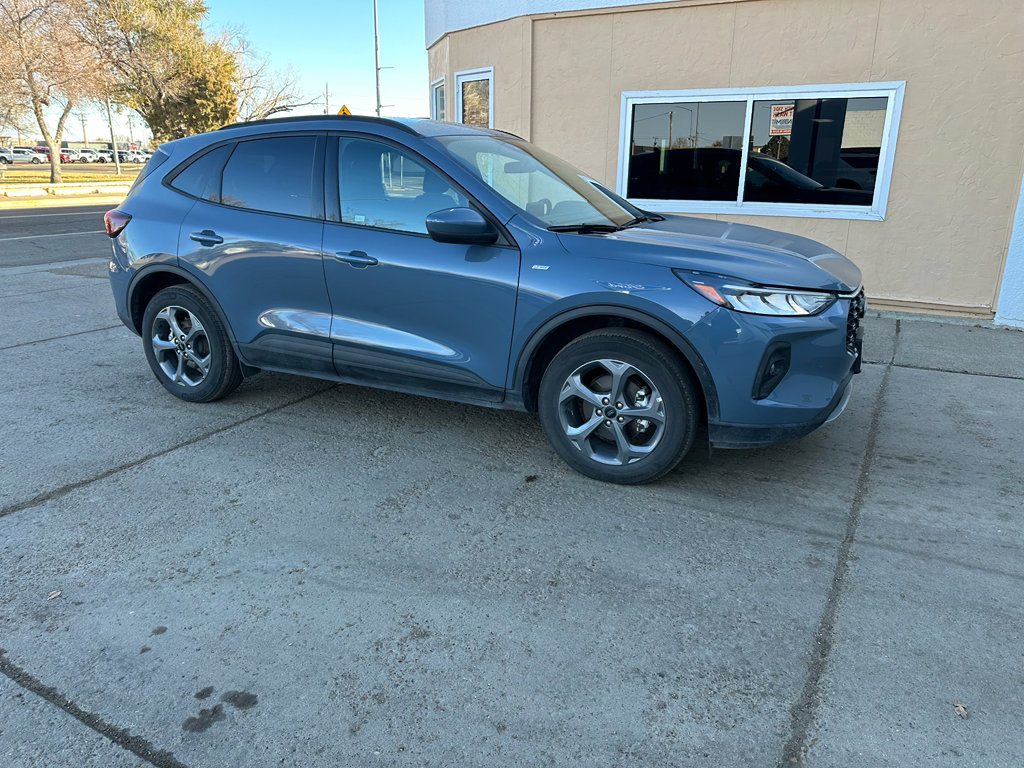 Used 2025 Ford Escape ST-Line Select image 5